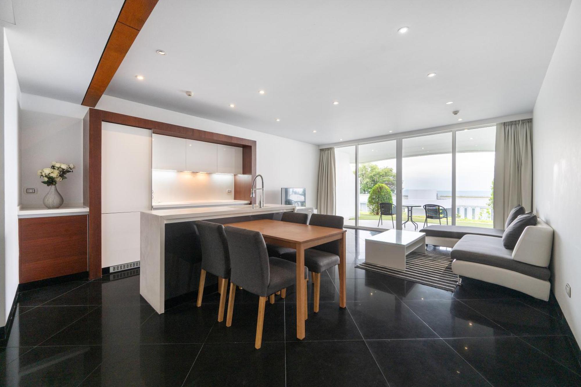 Pure Sunset Beach - Ocean View Room, Pattaya Na Chom Thian Ngoại thất bức ảnh