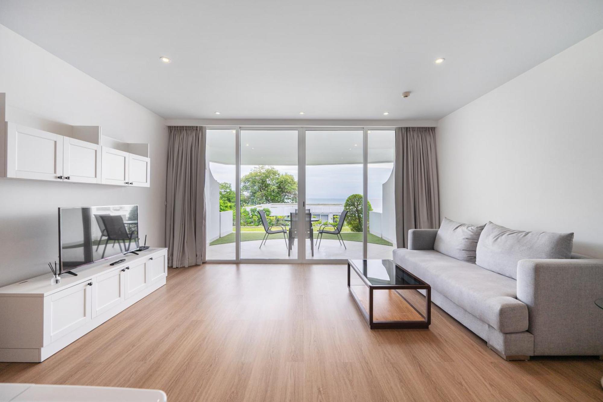 Pure Sunset Beach - Ocean View Room, Pattaya Na Chom Thian Ngoại thất bức ảnh