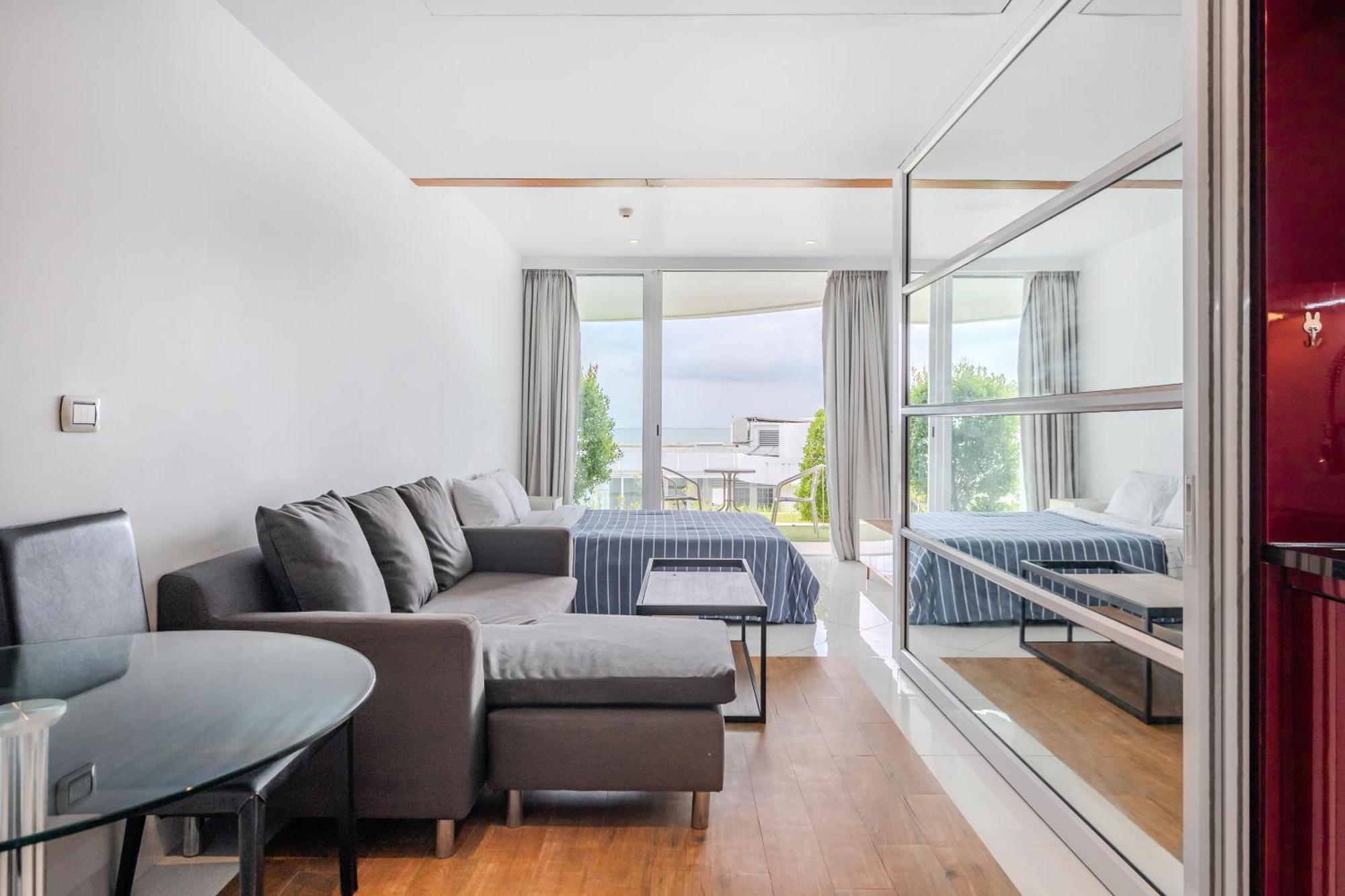 Pure Sunset Beach - Ocean View Room, Pattaya Na Chom Thian Ngoại thất bức ảnh